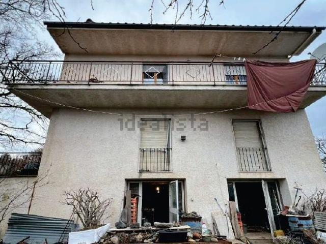 Appartamento in vendita a Campomoro, Rieti