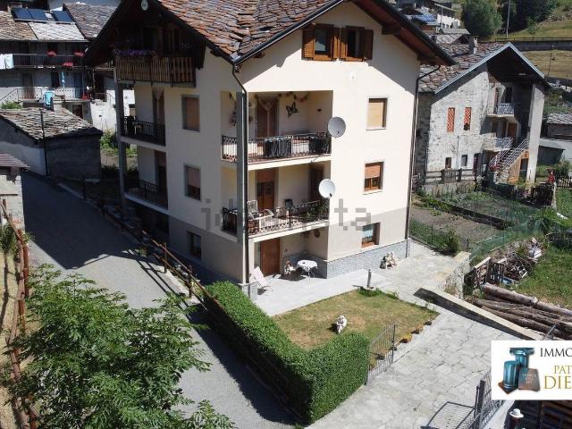 Appartamento in vendita a Oyace, Aosta
