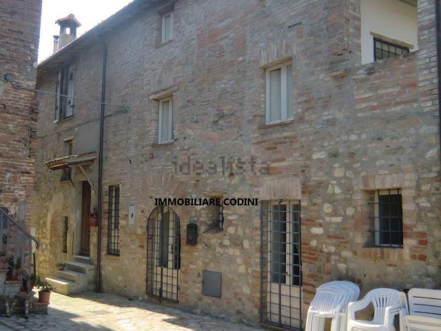 Appartamento in vendita a Izzalini, Umbria