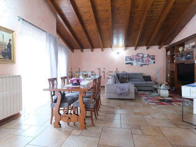 Appartamento in vendita a Terno D'isola, Lombardia