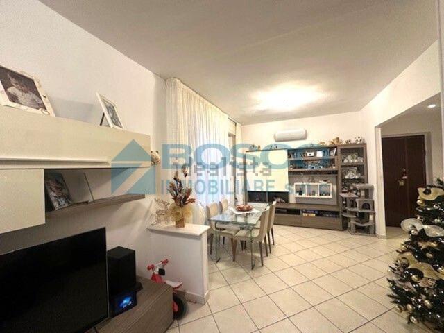 Appartamento in vendita a Migliarina, La Spezia