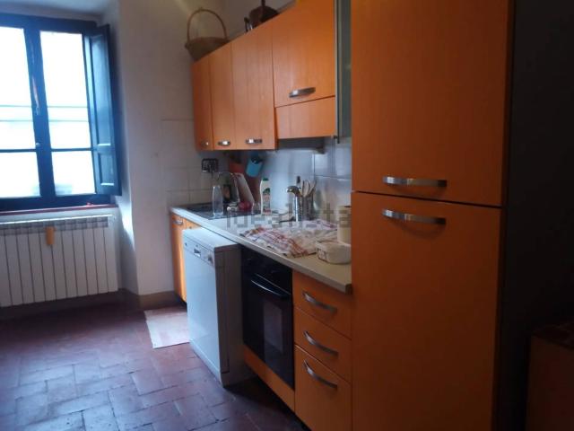 Appartamento in vendita a Subbiano, Toscana