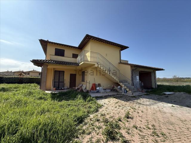 Appartamento in vendita a Carraia, Gioiella