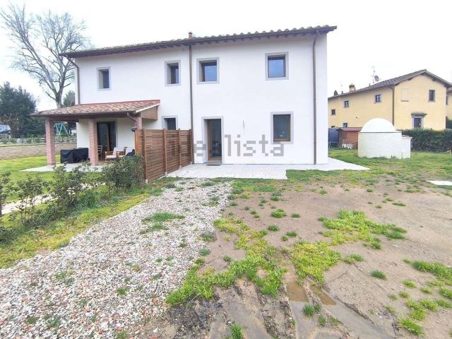 Appartamento in vendita a Vicchio, Toscana