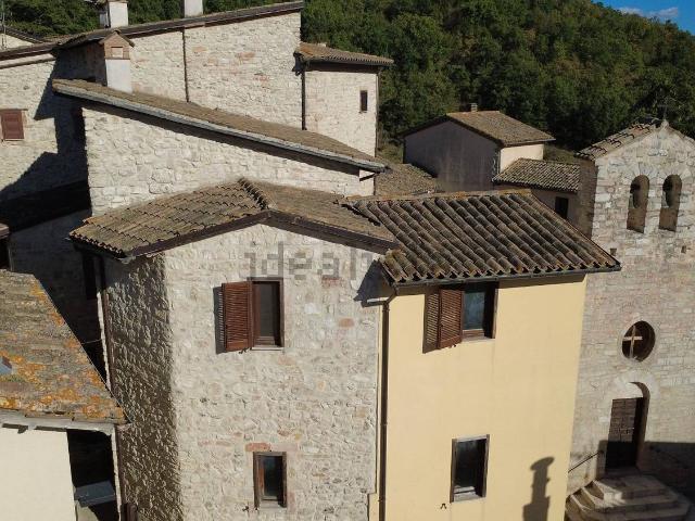 Appartamento in vendita a Ottaggi, Sellano