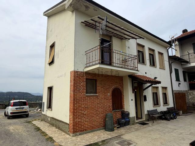 Appartamento in vendita a Dego, Liguria
