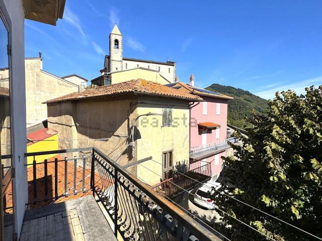 Appartamento in vendita a Vernio