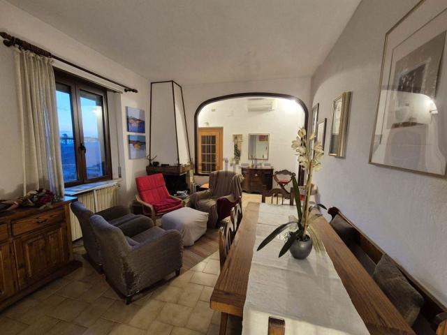 Appartamento in vendita a Campagnatico, Toscana
