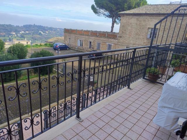 Appartamento in vendita a Contrada Celeste, Marche