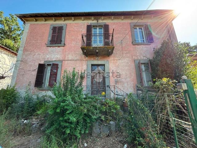 Appartamento in vendita a Viterbo, Lazio