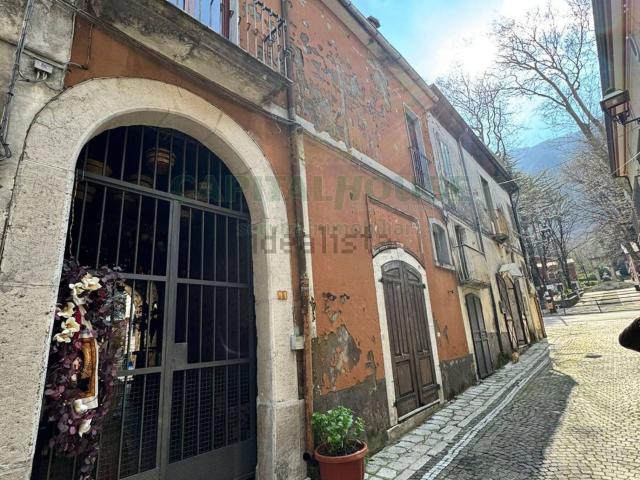Appartamento in vendita a Ospedaletto D'alpinolo, Campania
