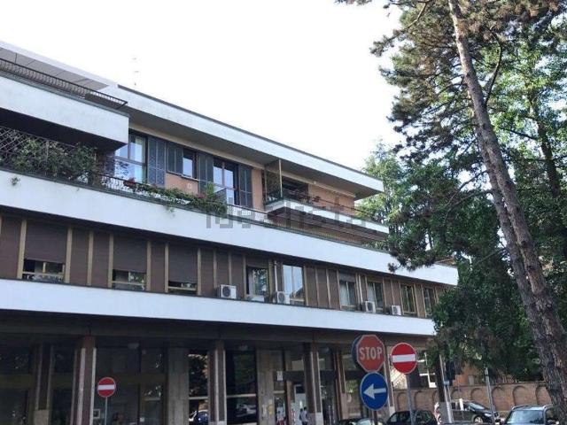 Appartamento in vendita a Biumo Superiore, Varese