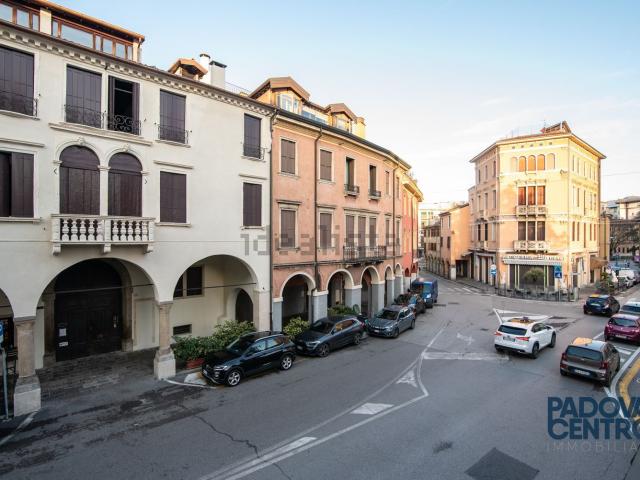 Appartamento in vendita a Padova, Veneto