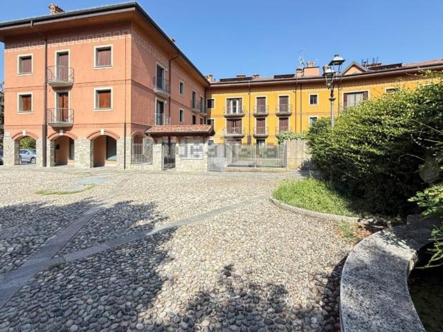 Appartamento in vendita a Grugana, Calco