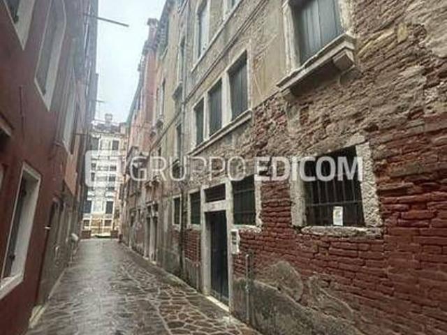 Appartamento in vendita a Venezia-Murano-Burano, Venezia