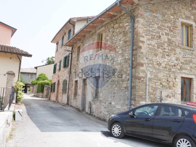 Appartamento in vendita a Gualdo Tadino, Umbria