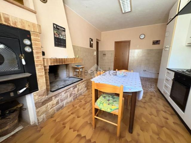 Appartamento in vendita a Narni, Umbria