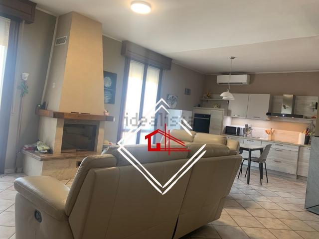 Appartamento in vendita a Pianura Reggiana, Re