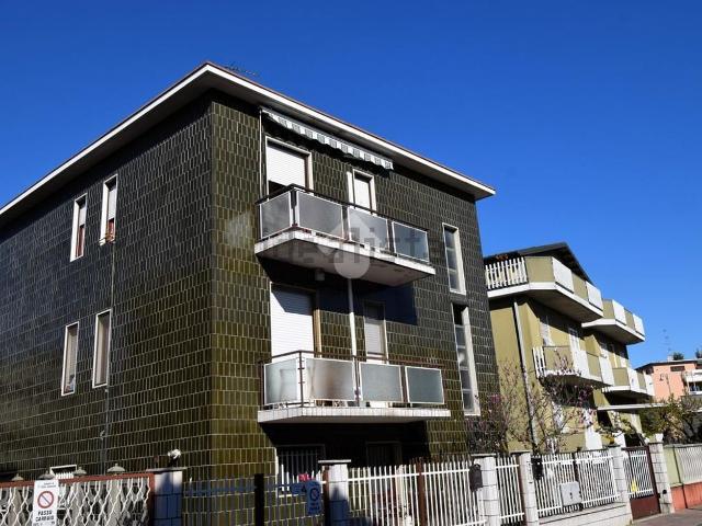 Appartamento in vendita a Pieve Emanuele, Lombardia