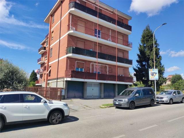 Appartamento in vendita a Verano Brianza, Lombardia