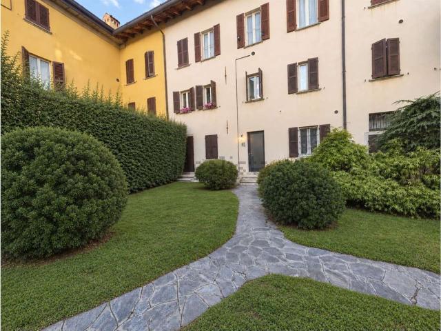 Appartamento in vendita a Pesiago, Oggiono