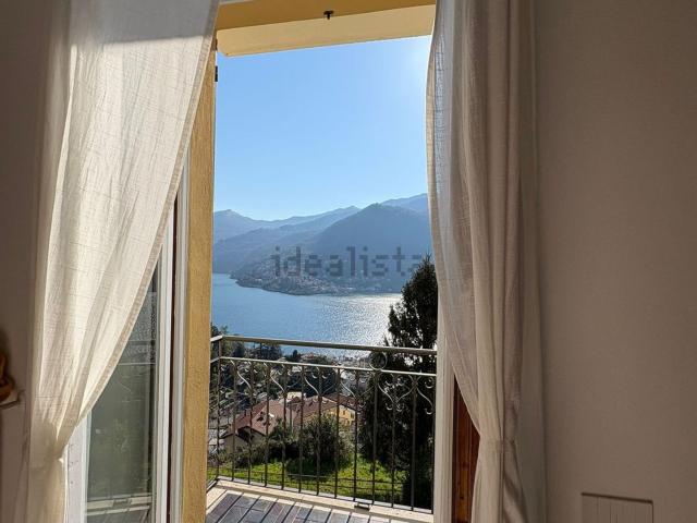 Appartamento in vendita a Vighinzano, Moltrasio