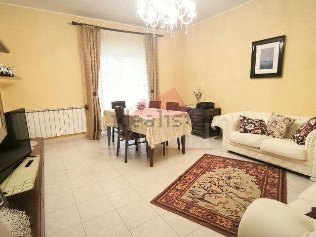 Appartamento in vendita a Caltagirone, Catania