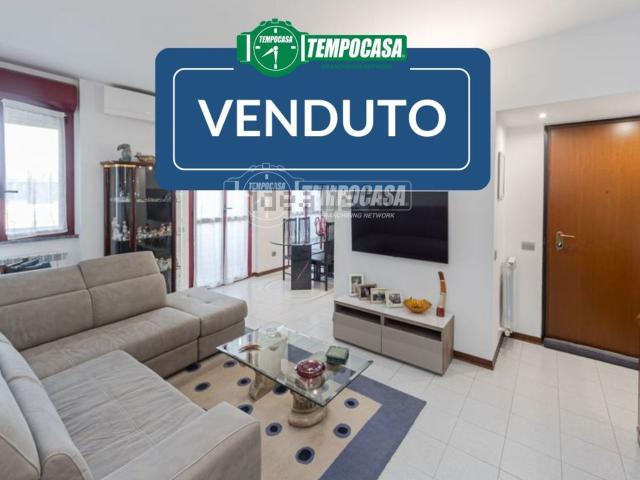 Appartamento in vendita a Sant'Alessandro, Villasanta