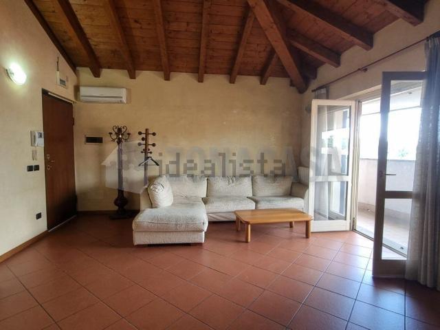 Appartamento in vendita a Gallarate, Lombardia