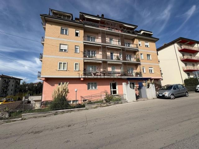 Appartamento in vendita a Santa Barbara, L'Aquila