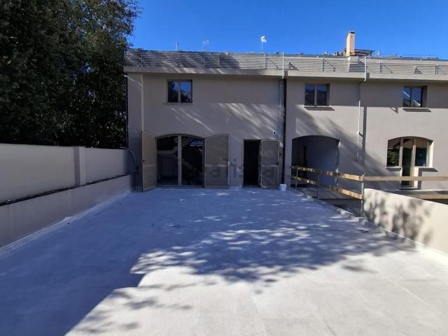 Appartamento in vendita a Codena, Carrara