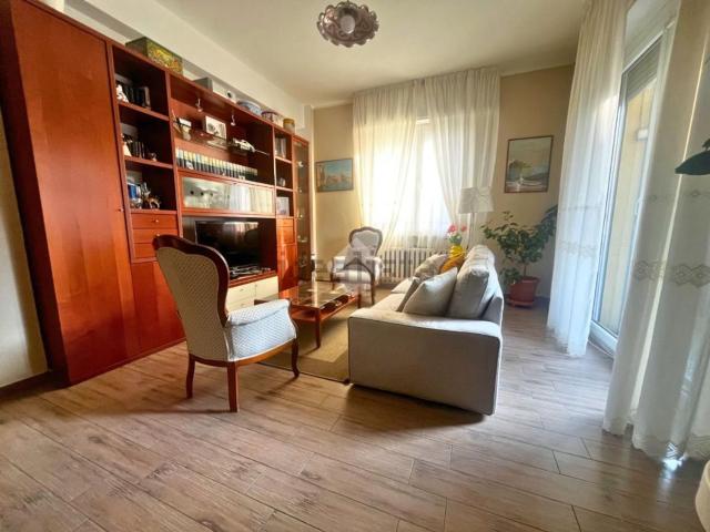Appartamento in vendita a Marche, Pesaro E Urbino