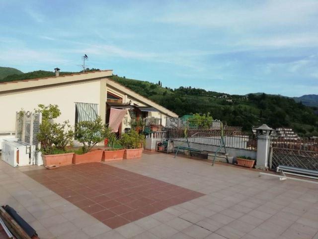 Appartamento in vendita a Dicomano, Toscana