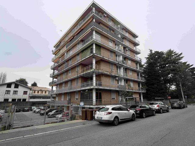 Appartamento in vendita a Sciarè, Gallarate