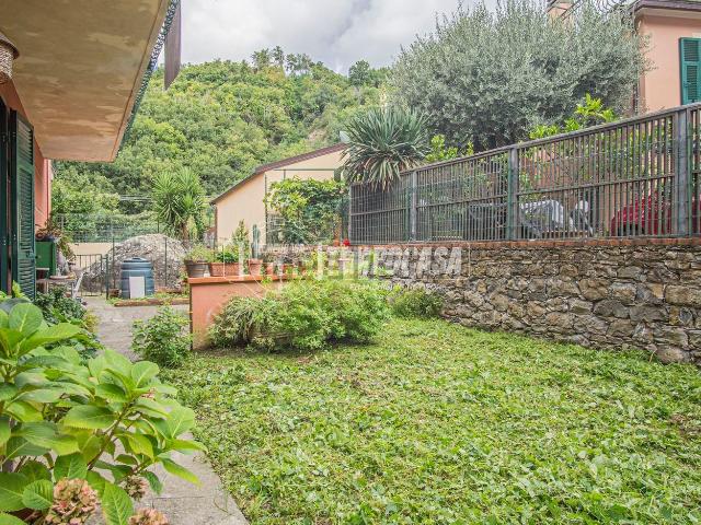 Appartamento in vendita a Castiglione Chiavarese, Liguria