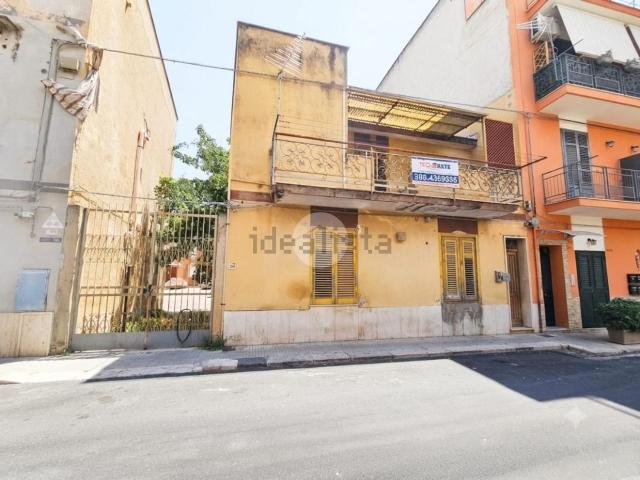 Appartamento in vendita a III Circoscrizione, Palermo