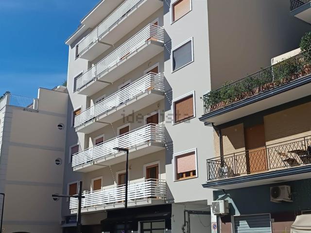 Appartamento in vendita a Centro Storico, Caserta