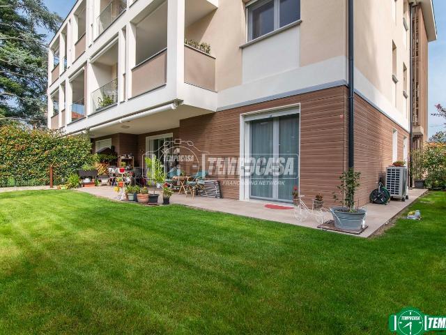 Appartamento in vendita a Cerro Maggiore, Milano