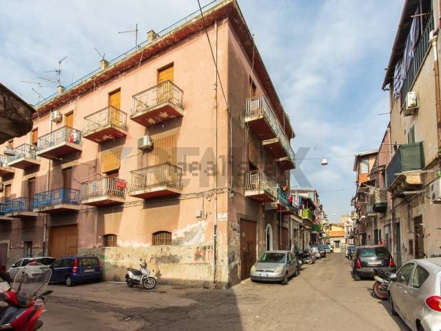 Appartamento in vendita a Centro storico, Catania