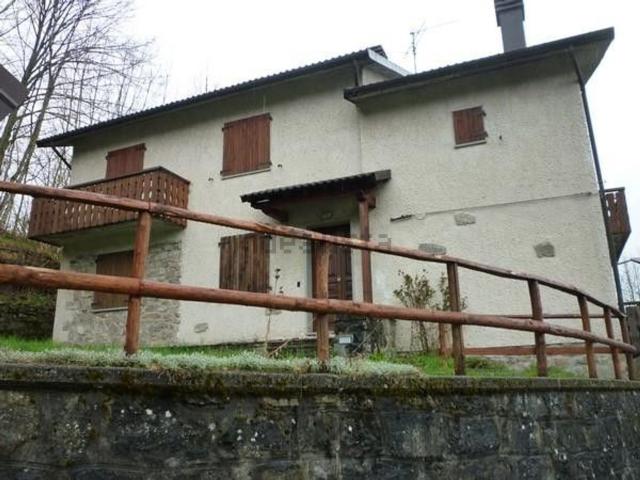Appartamento in vendita a Sant'Annapelago, Pievepelago