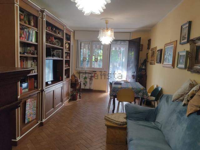 Appartamento in vendita a Rotonda, Modena