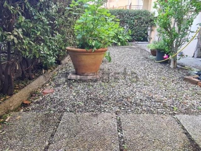 Appartamento in vendita a Borgo Cappuccini, Livorno