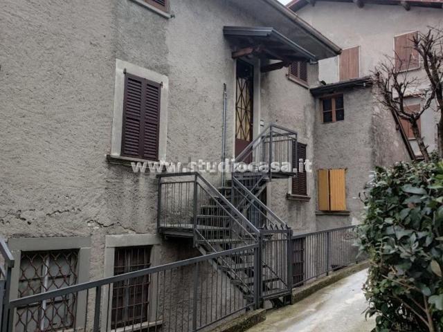 Appartamento in vendita a Calchera, Rota D'imagna