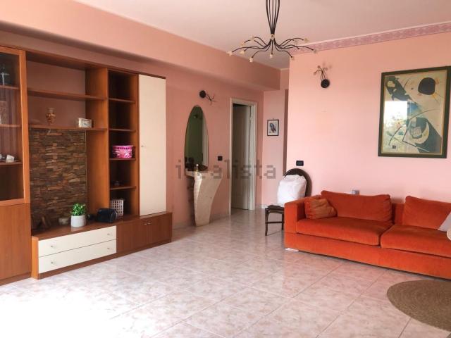Appartamento in vendita a Barcellona Pozzo Di Gotto, Sicilia