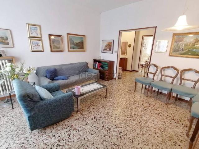 Appartamento in vendita a Acquate, Lecco