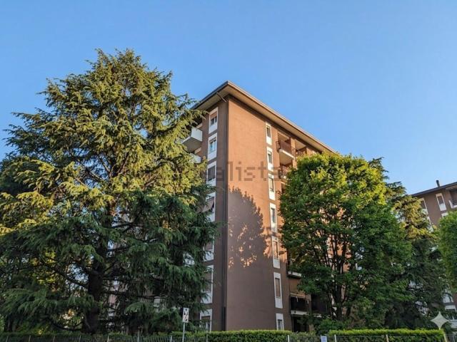 Appartamento in vendita a Sant'Albino, Monza