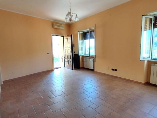 Appartamento in vendita a Trivio di Formia, Formia