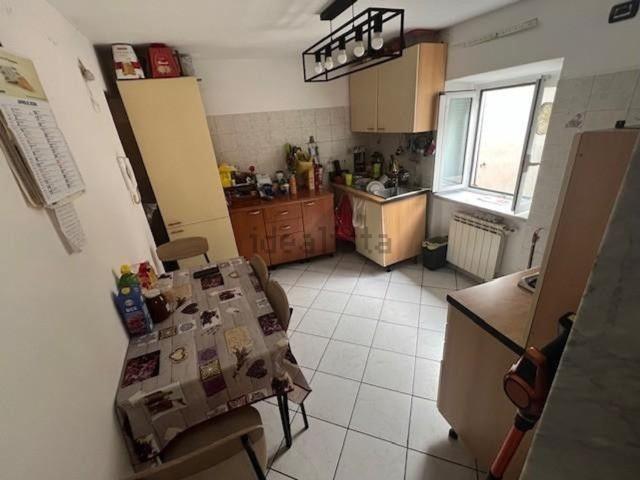 Appartamento in vendita a Bedizzano, Carrara