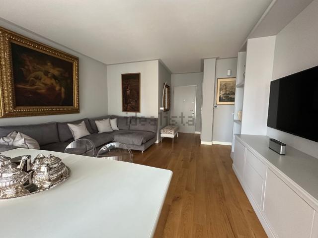 Appartamento in vendita a Mediglia, Lombardia