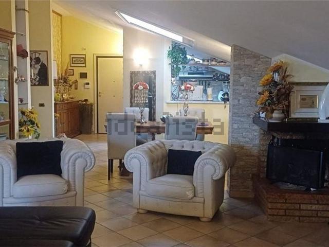 Appartamento in vendita a Carrara, Toscana